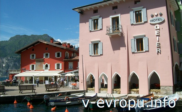 Частный отель в Рива дель Гарда (Верона, Италия)