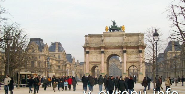 Что туристу нужно обязательно попробовать в Париже?