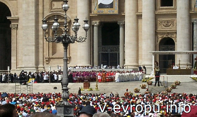 Рим. Воскресная проповедь Папы 12 мая 2013 года