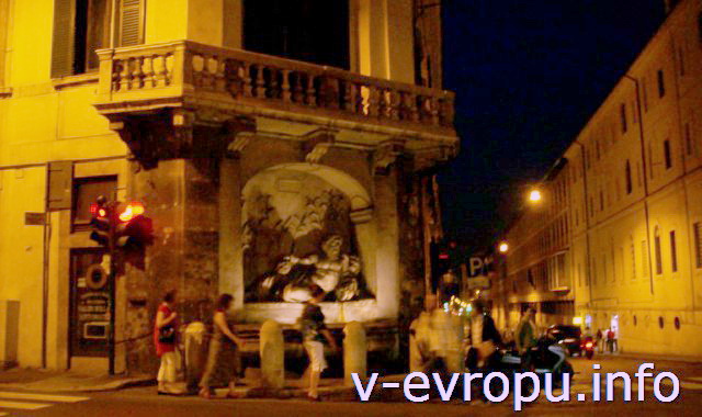 Рим для путешествий: правила самостоятельного туриста. Фото. Ночной Рим. Площадь 4-х Фонтанов