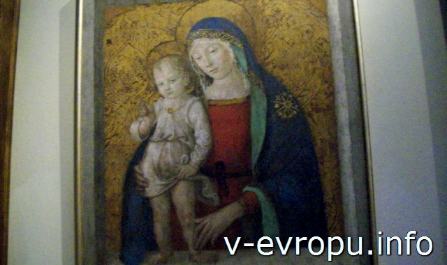 Дева Мария с Младенцем. Ватикан Пинакотека