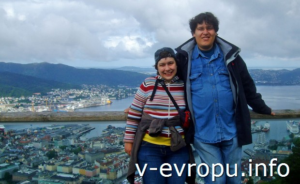 Автор отчета Екатерина Т. с мужем. Они получили визу в США сами!