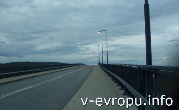 Мост в  Харносанд (Härnösand)