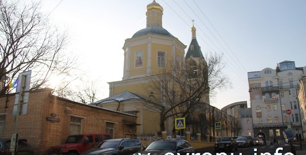 Церковь Илии Пророка Обыденная в Москве