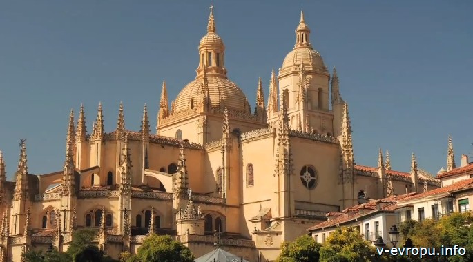 Кафедральный собор в Сеговии. Испания